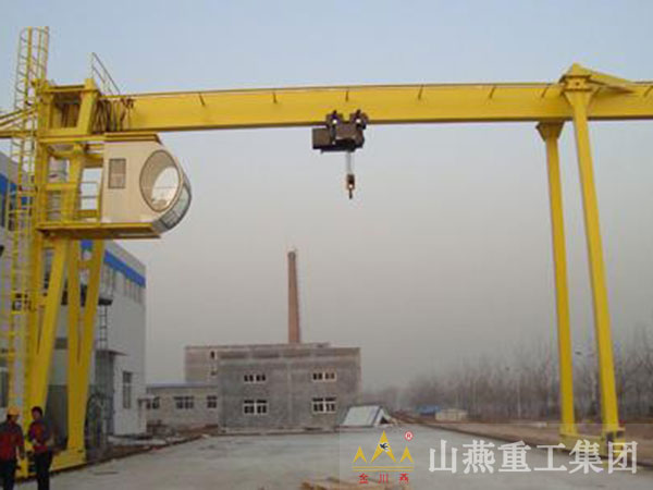 龍門(mén)起重機(jī)有哪些類(lèi)型？主要用途和特征是什么？